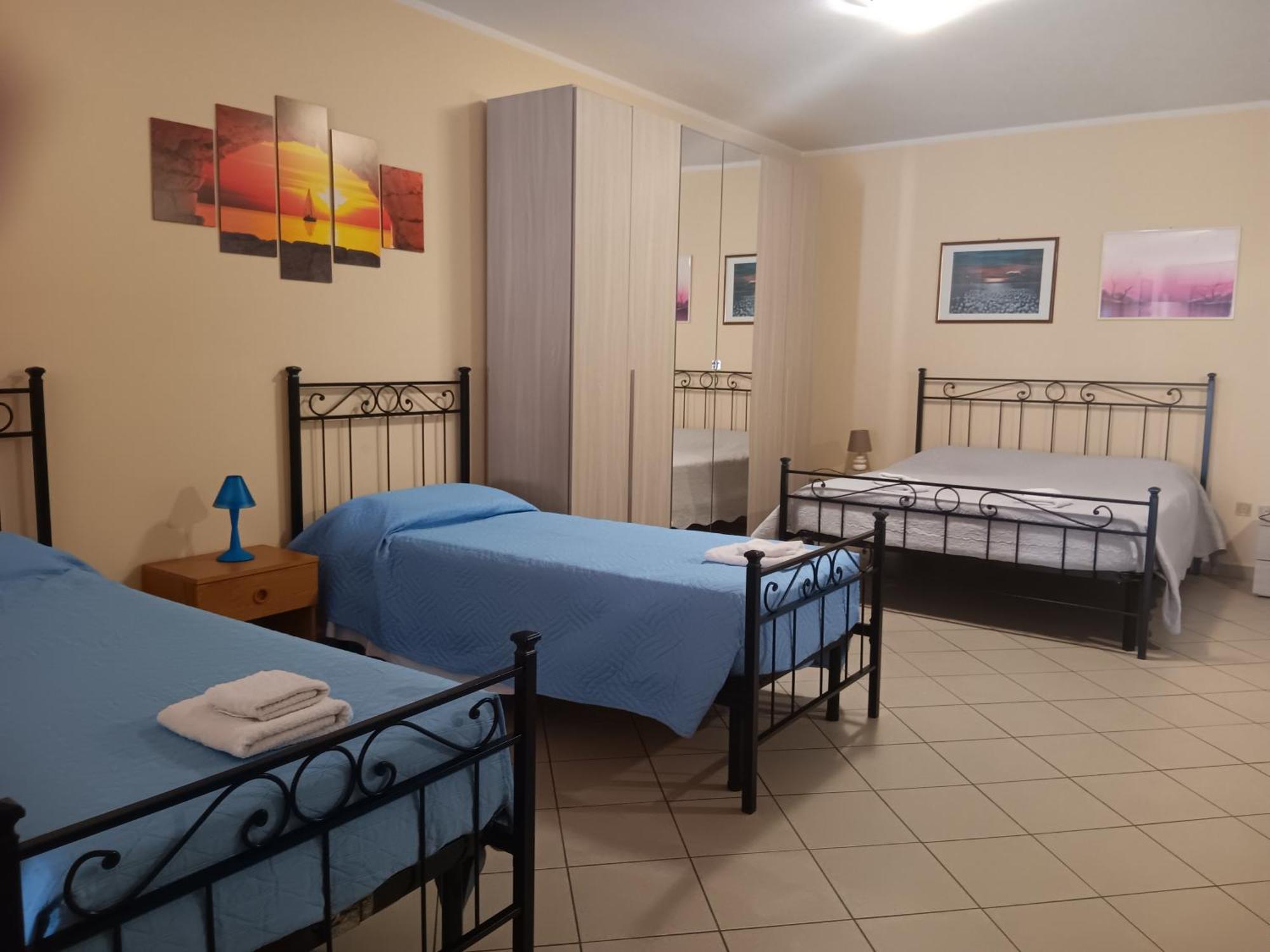 Casa Vacanze Iris, Appartamento Turistico Ravenna Exterior foto